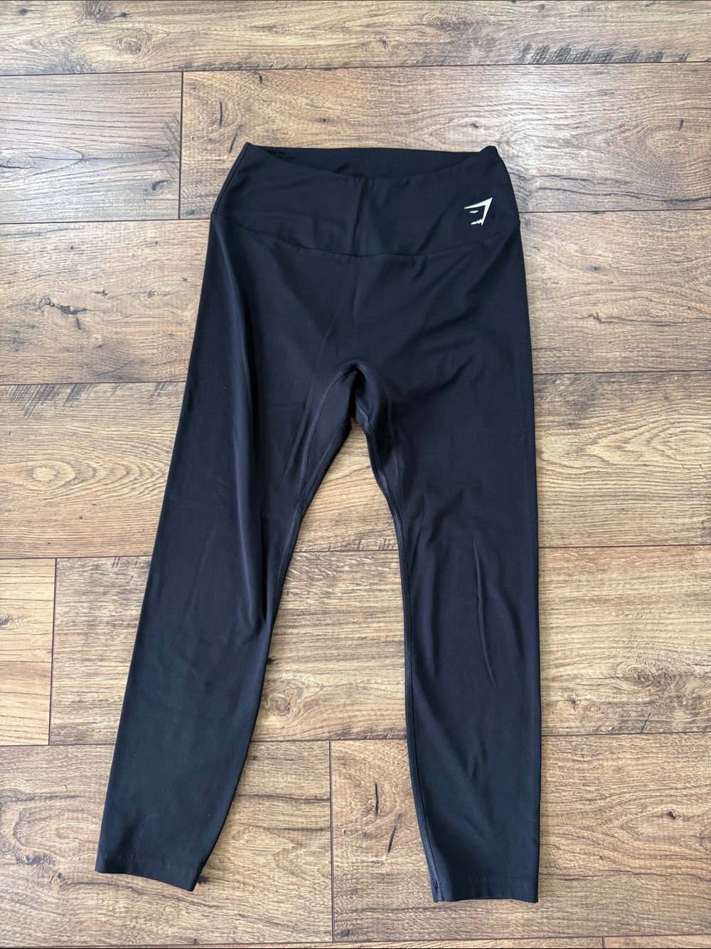 NWOT Gymshark women’s Black High-Rise 7/8 training Leggings with Logo